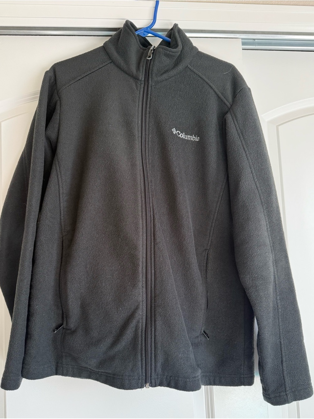 Columbia Black Full-Zip Fleece